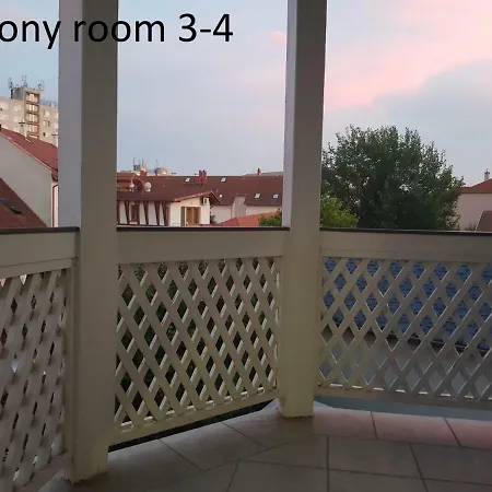 Apartament Zoli Apartmanok-zoli Koelcsey 19