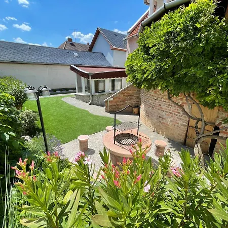 Apartmán Zoli Apartmanok-zoli Koelcsey 19 Hajdúszoboszló