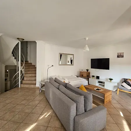Zoli Apartmanok-zoli Koelcsey 19 Apartamento Hajdúszoboszló