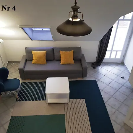 Zoli Apartmanok-zoli Koelcsey 19