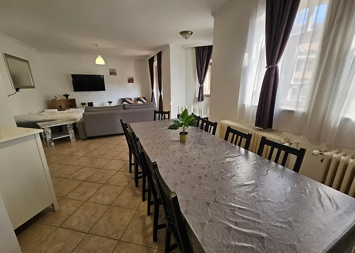 Zoli Apartmanok-zoli Koelcsey 19