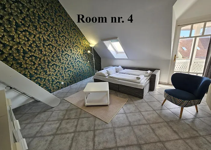 Apartment Zoli Apartmanok-zoli Koelcsey 19 *